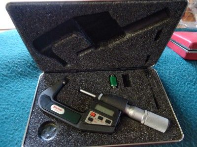 Starrett 1 2 inch and Metric digital micrometer no.733  