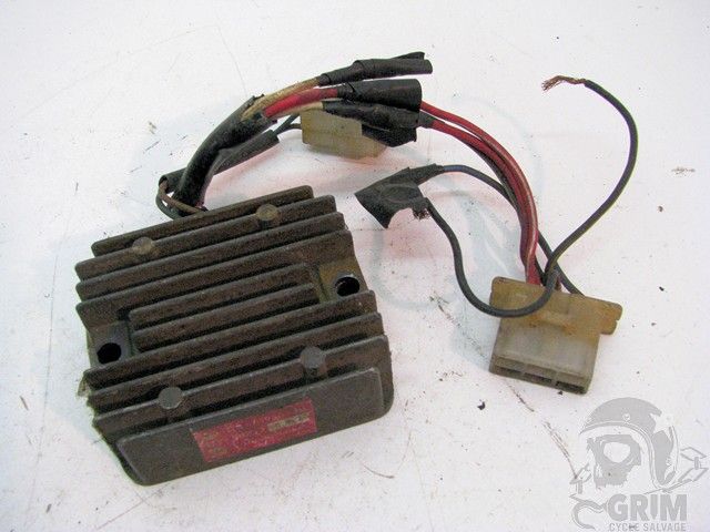 1979 Yamaha XS750 XS1100 XS850 Regulator Rectifier   1T4 81960 A0 00 