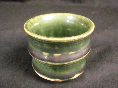 JAPANESE VINTAGE SIGNED CERAMIC SAKE CUP ORIBE YAKI NR  