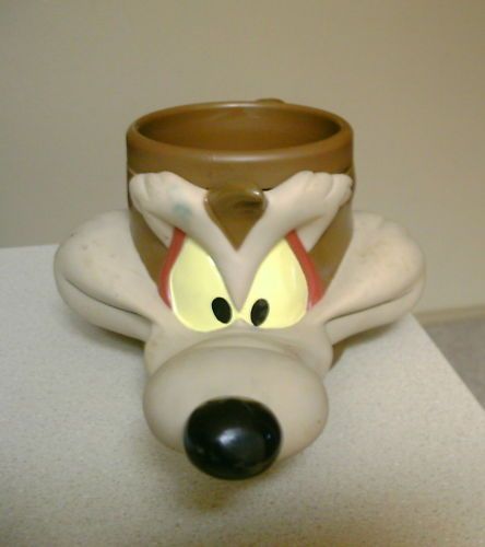 WILE E. COYOTE MUG 1992 #49 PROMOTIONAL PARTNERS BIG  