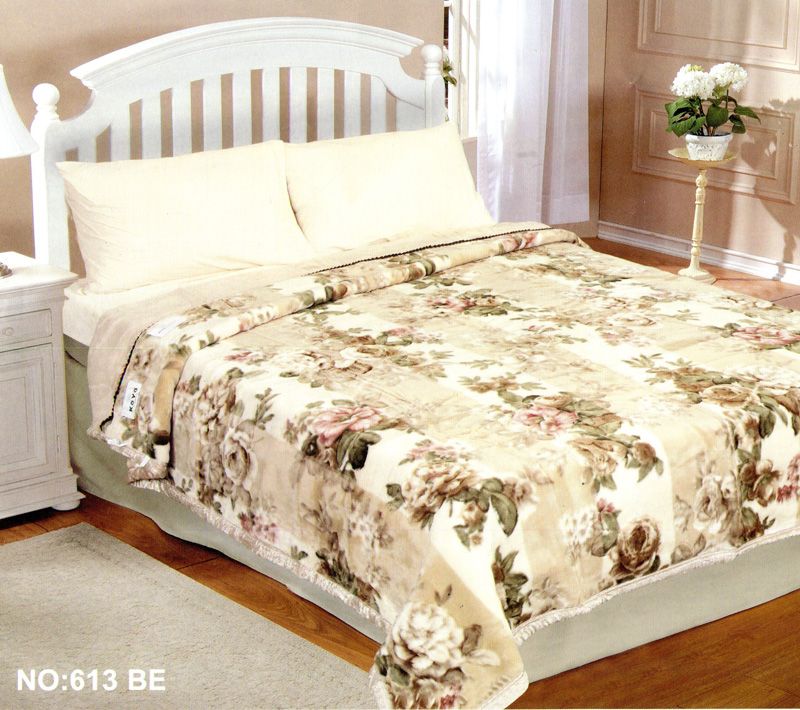   Beige Back Side Double Sided Blanket Queen Size Koyo Brand New  