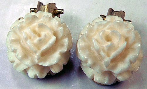 VINTAGE EARRINGS FOR SALE Very petite carved ivory colored roses on 