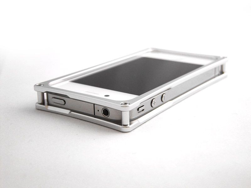 Aluminum Metal Bumper Case (Silver Color) for iPhone 4, 4S Expedited 