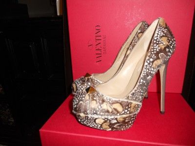 Valentino Rockstud Feather Print Calf Pleated Studded Platform Pumps 