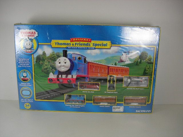 Bachmann HO Deluxe Thomas the Tank Engine Train Set  