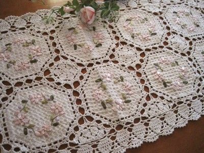 Hand Silk Daisy Embroidery Crochet Lace Table Runner  