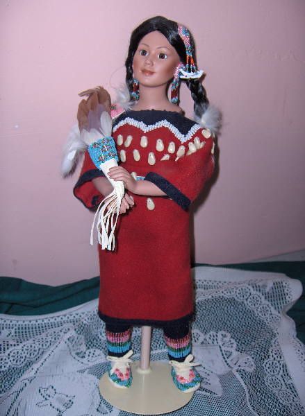 Native American Doll GENTLE DOVE Judy Belle Box Stand  