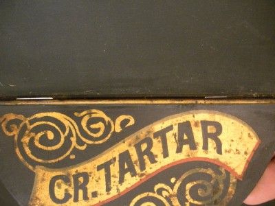 Antique Victorian Large Baking Tin Box Beautiful Decorative front 