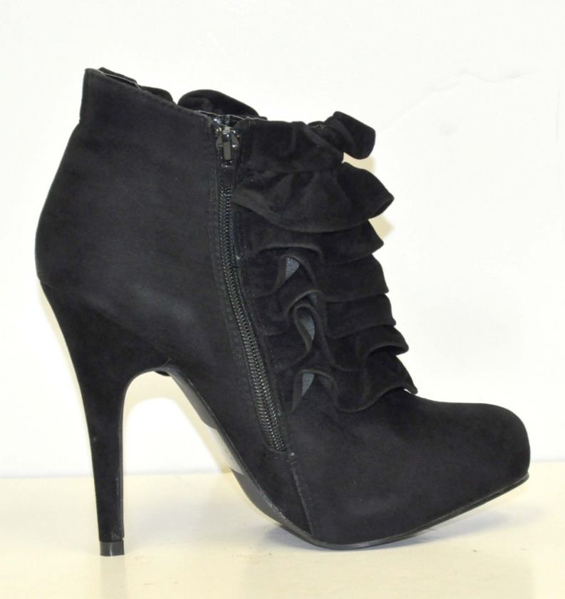FAHRENHEIT Black Ruffle Ankle Boots/Bootie Womens 7  