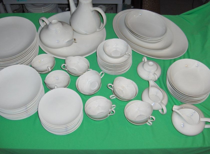 104 Pc Set Franciscan Modern Retro Classic Fine China  