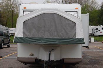 2004 Forest River SHAMROCK 25SS Lite Weight Expandable Travel Trailer 