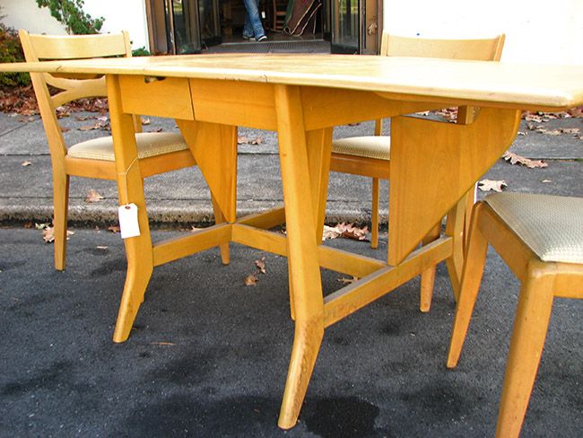 Antique HEYWOOD WAKEFIELD Dining Set Hutch, Table, Chairs w1345  