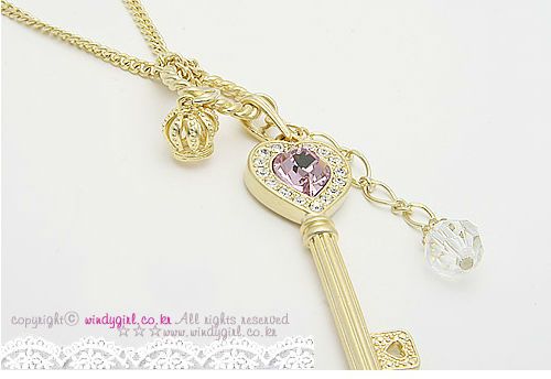 Fashion Jewelry Violet Crystal Love Key Crown Necklace Sweater Chain 