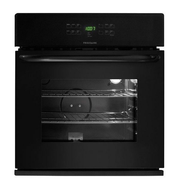 Frigidaire 27 Black Single Electric Electric Wall Oven FFEW2725LB 