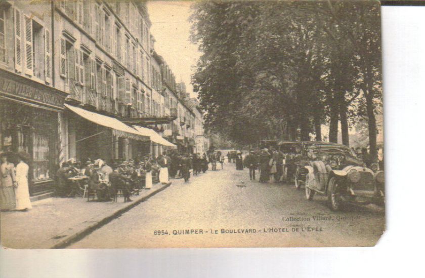 Quimper France Le Boulevard LHotel postcard  