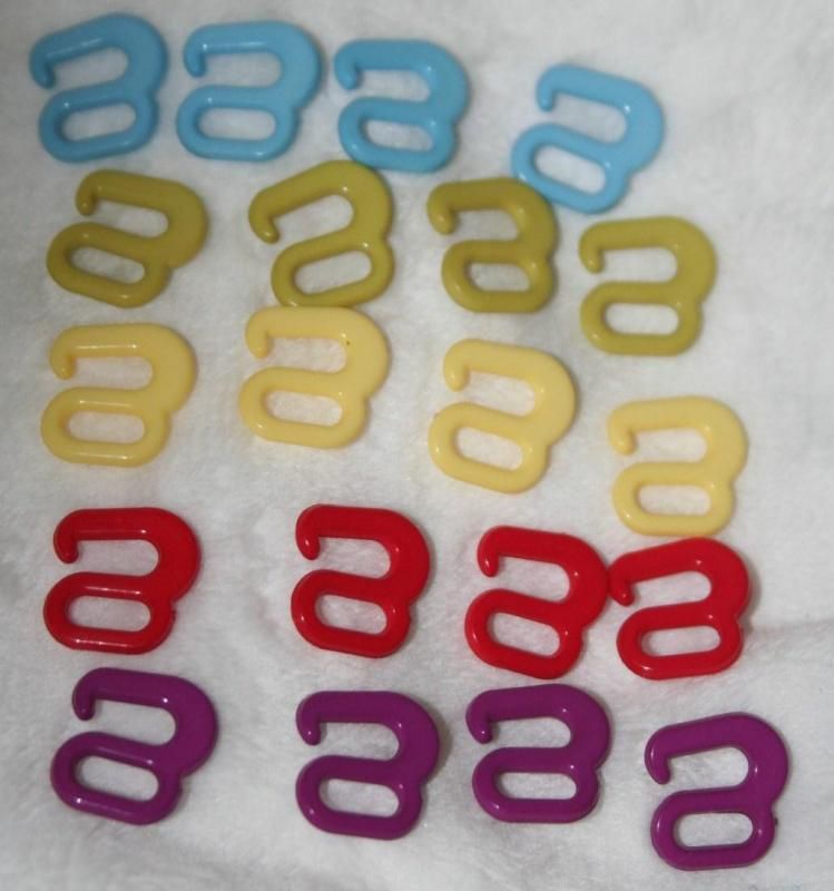 Lot 20 Plastic BATHING SUIT garter bra S HOOK 1/4  