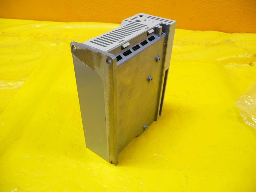 Yaskawa Servopack Servo Drive SGDA 02AS new  