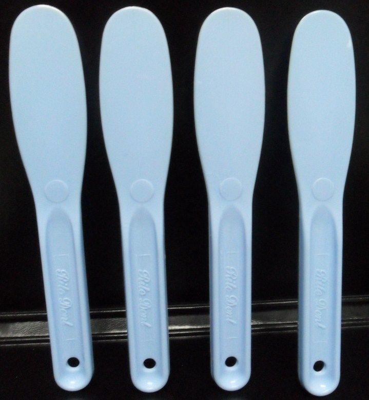 DENTAL LAB PLASTIC MIXING SPATULA FOR IMPRESSION MATERIAL ALGINATE 4PC 