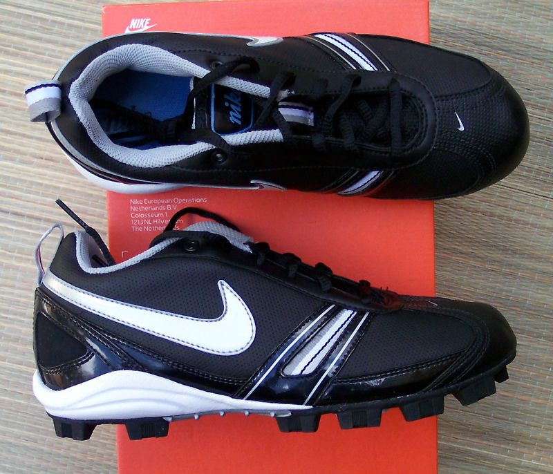 NIKE WMNS FASTPITCH KEYSTONE BALL CLEATS LIST $40  