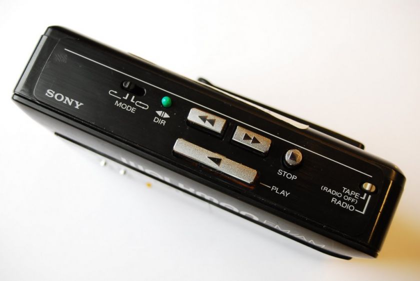   SONY WM AF61 Portable FM/AM Radio Cassette Player Walkman AS IS  