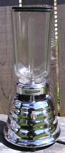 Vintage OSTERIZER Chrome BEEHIVE BLENDER Model 10 Oster  