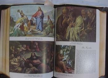 GORGEOUS Vintage Leather Family Holy Bible 1950 KJV LARGE  