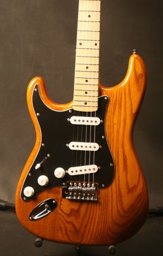 Gitano Electric Guitar Strat Solid Swamp Ash Lefthand N  