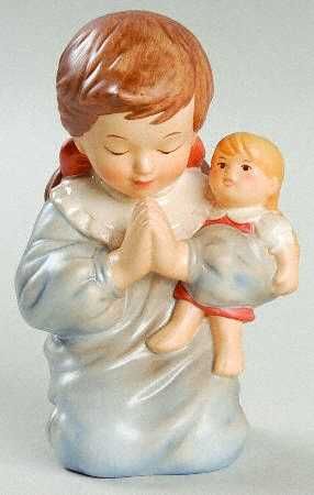 GOEBEL BED TIME PRAYER GIRL*4 TALL*NEW W/BOX  