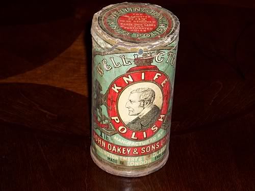 JOHN OAKEY AND SONS WELLINGTON KNIFE POLISH TIN PAPER LABEL FULL 