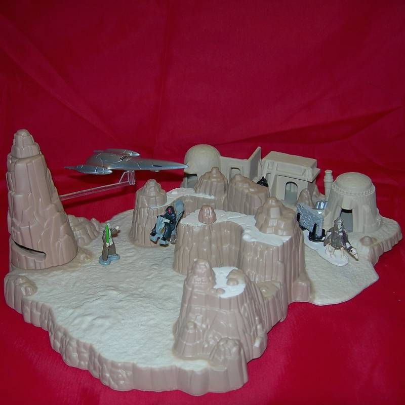 STAR WARS Micro Machines TATOOINE DESERT Royal Starship  