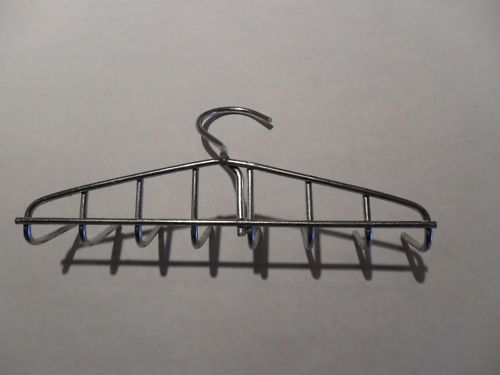 STAINLESS STEEL 9 BACON HANGER, 8 PRONG  