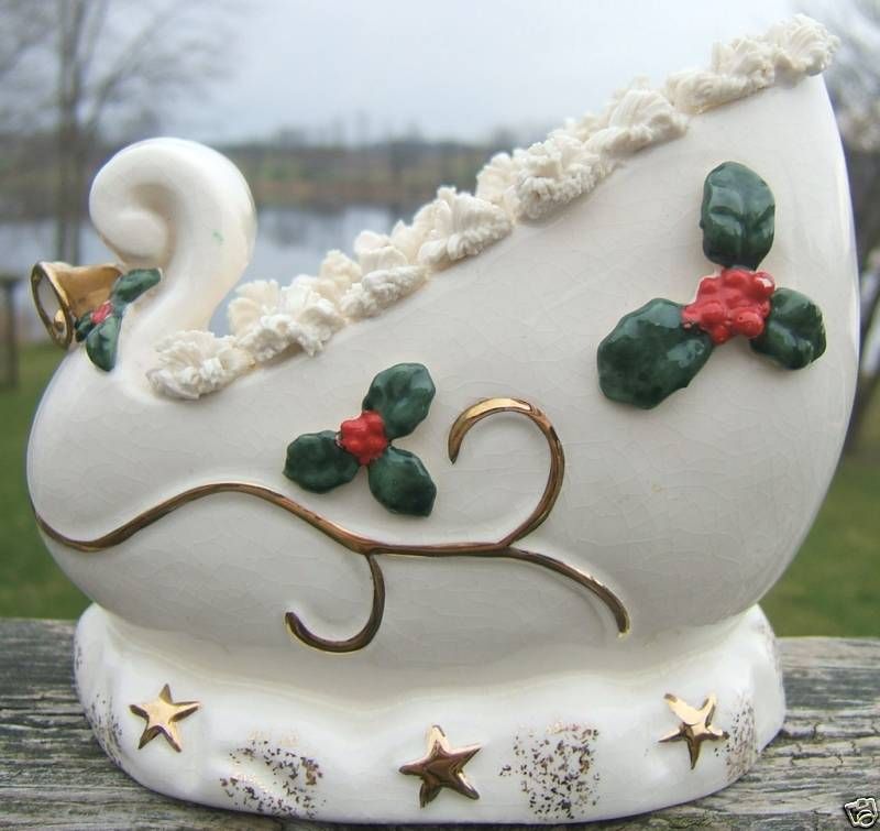 VINTAGE NAPCO HOLLY and BELLS SLEIGH SPAGHETTI TRIM  