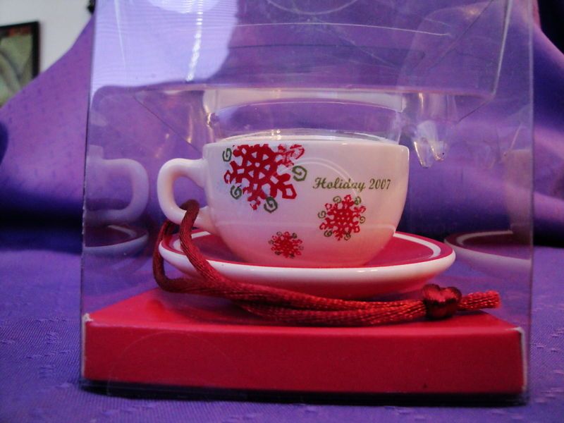 New Starbucks christmas ornament cup holiday 2007 NIB Starbucks 