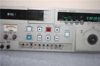 PANASONIC VIDEO CASSETTE RECORDER AG 8700  