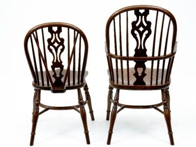 SET OF 8 ASH AND ELM WINDSOR DINING CHAIRS  