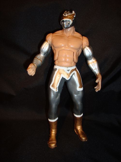 RAW SMACKDOWN WWE   SIN CARA   MONEY IN THE BANK FIGURE  